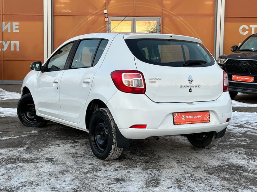 renault-sandero-2016-943-6