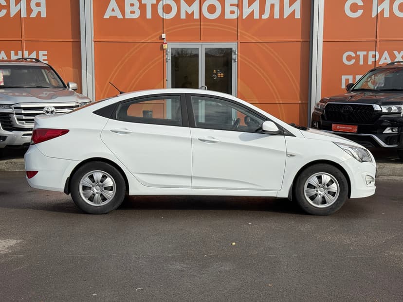 hyundai-solaris-2014-508-3