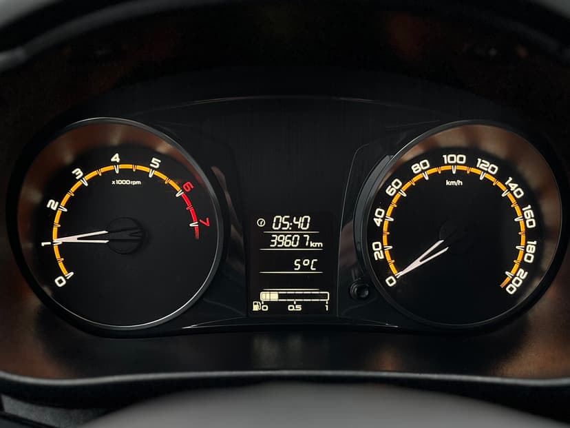 ваз (lada)-granta-2023-827-28