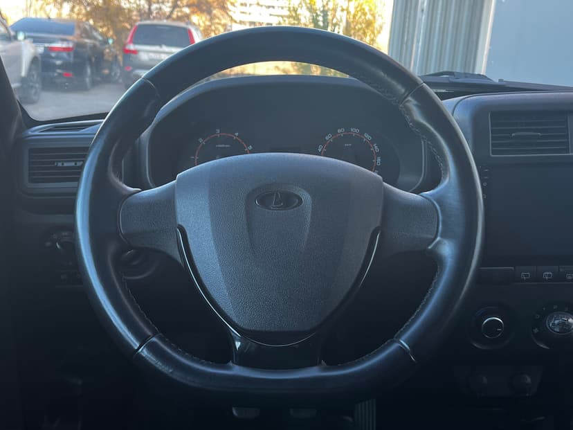 ваз (lada)-niva legend bronto-2022-651-10