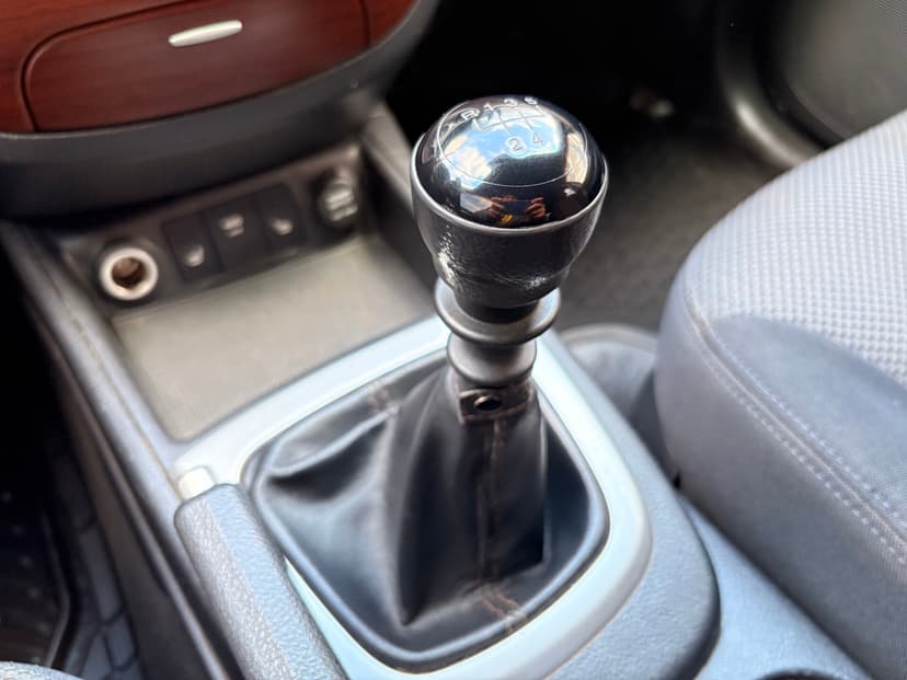 hyundai-santa fe-2006-472-16