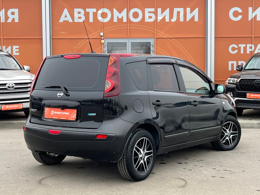 nissan-note-2011-734-4