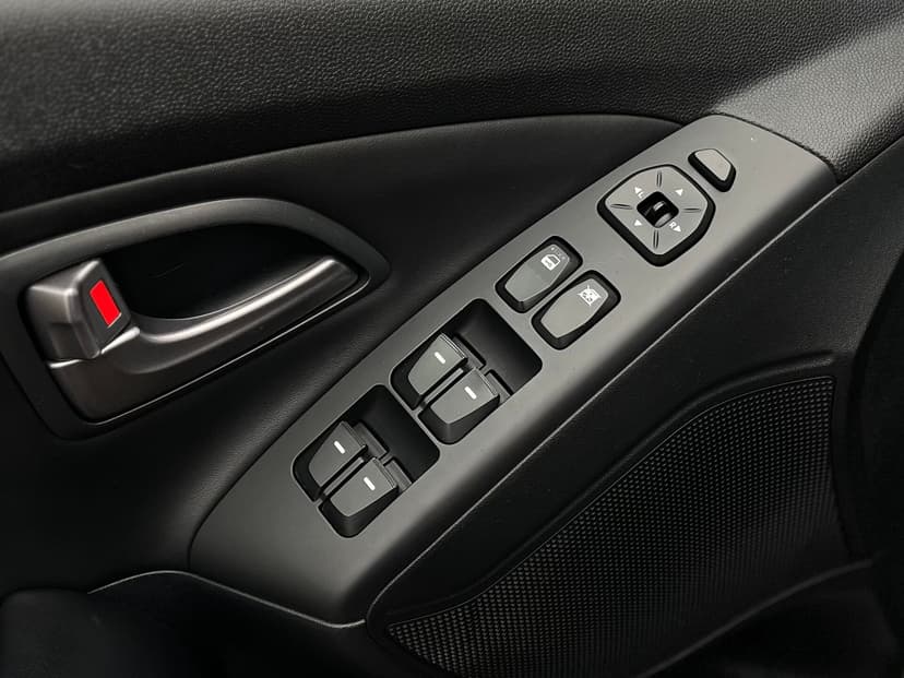 hyundai-ix35-2013-825-20