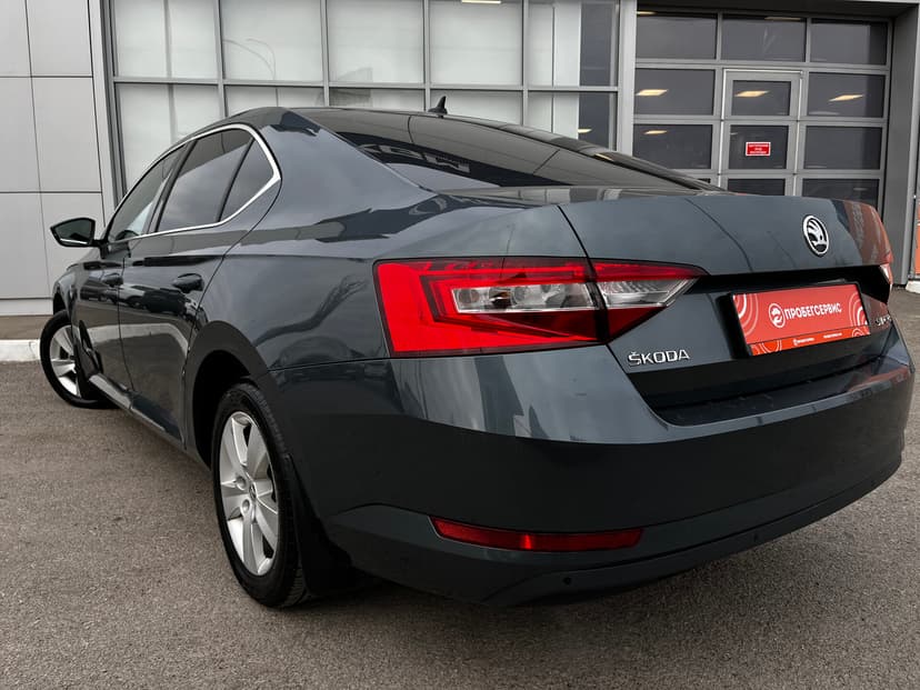 skoda-superb-2019-819-6