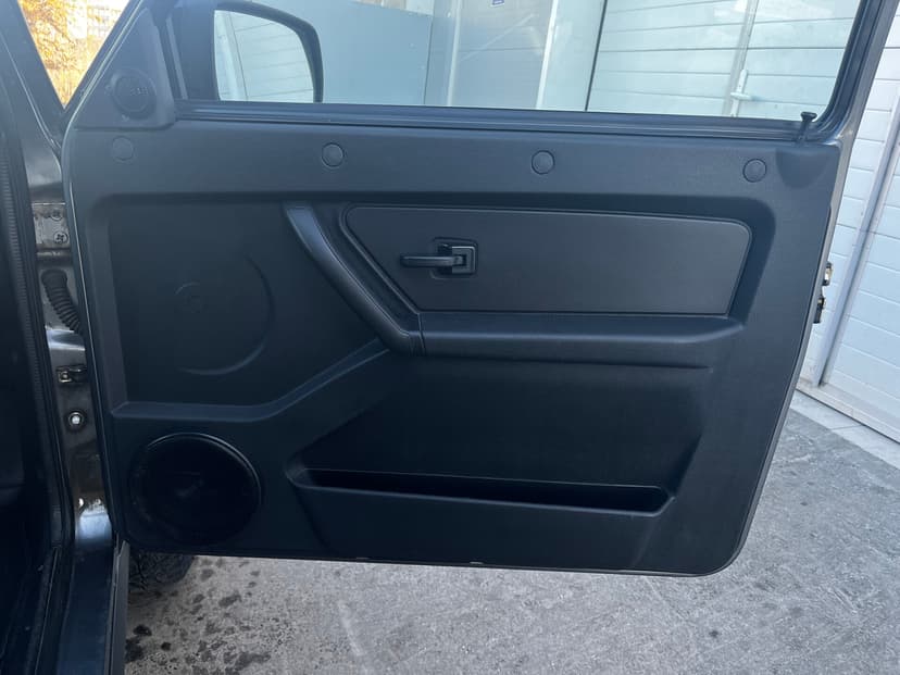 ваз (lada)-niva legend bronto-2022-651-19