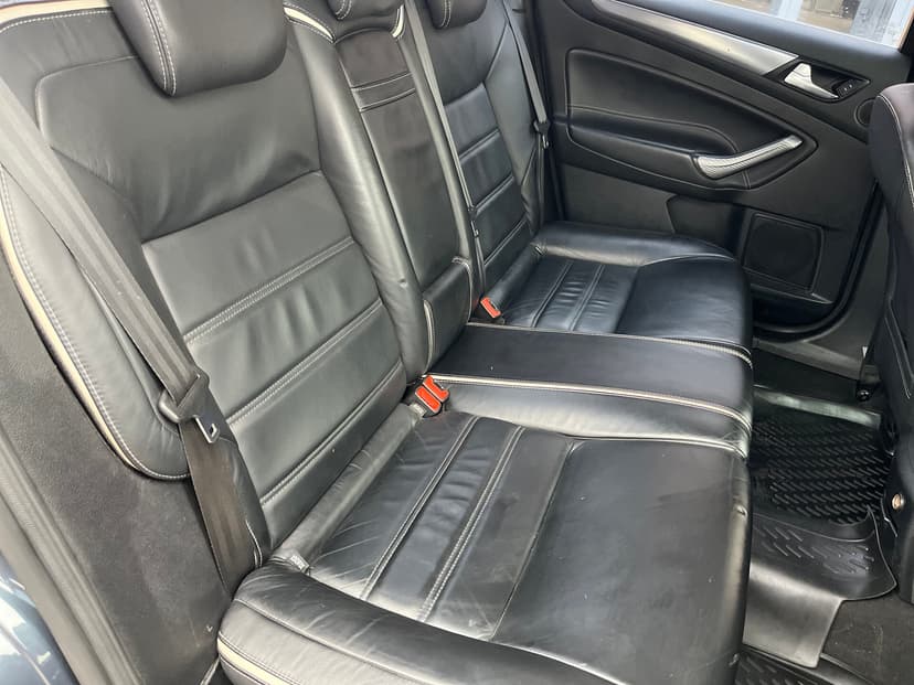 ford-mondeo-2011-735-21