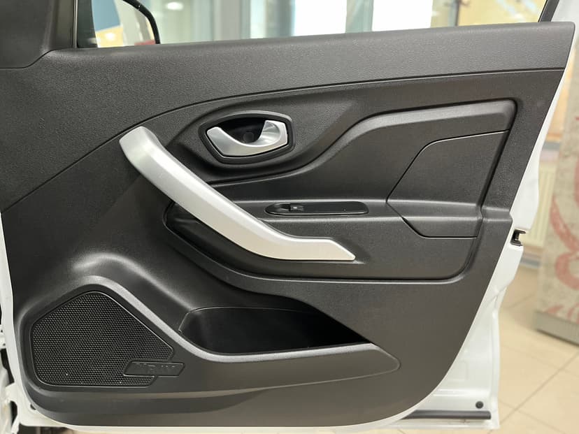 ваз (lada)-xray-2019-1050-25