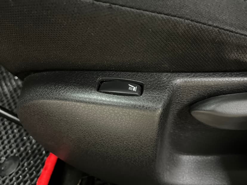 ваз (lada)-xray-2019-1050-20