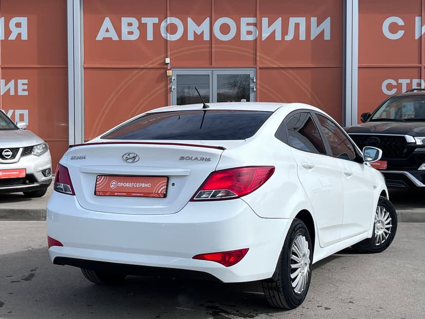 hyundai-solaris-2016-1350-4