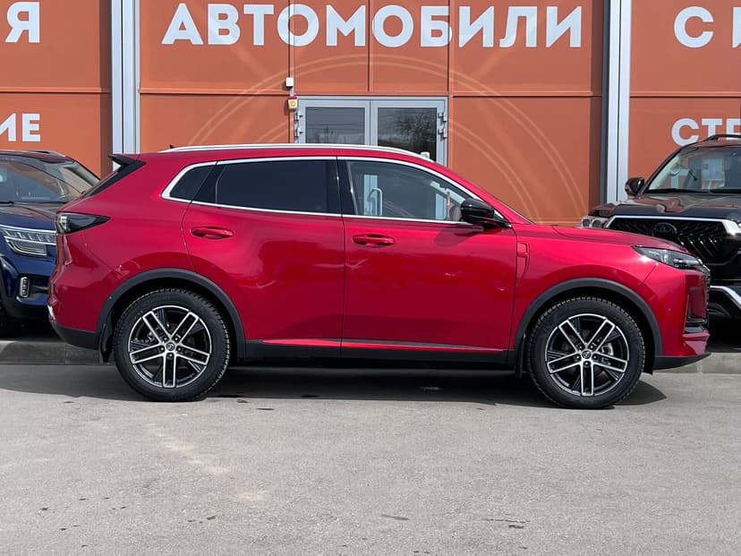 Changan UNI-S с пробегом, 2024 год, Волгоград, 1.5 бензин, Робот - вид 4