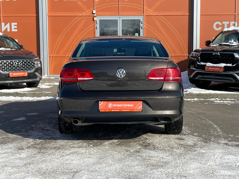 volkswagen-passat-2012-942-5