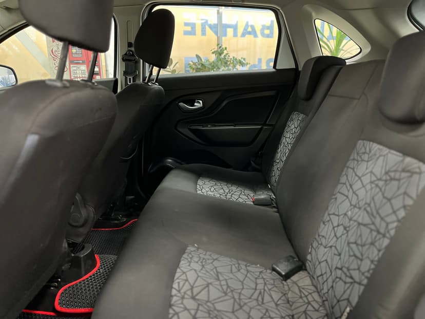 ваз (lada)-xray-2019-1050-26