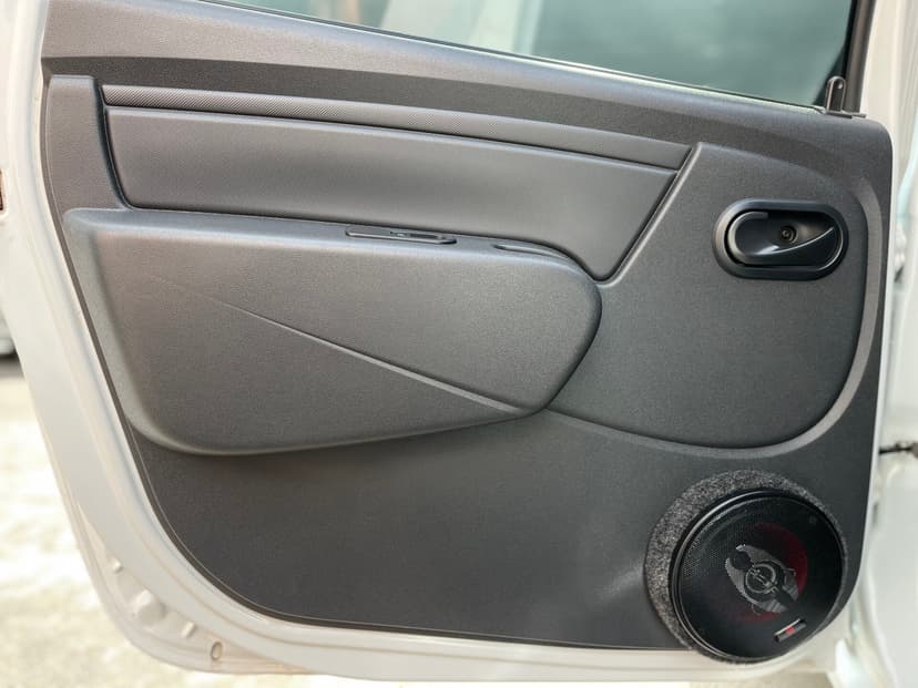 ваз (lada)-largus-2024-1007-24