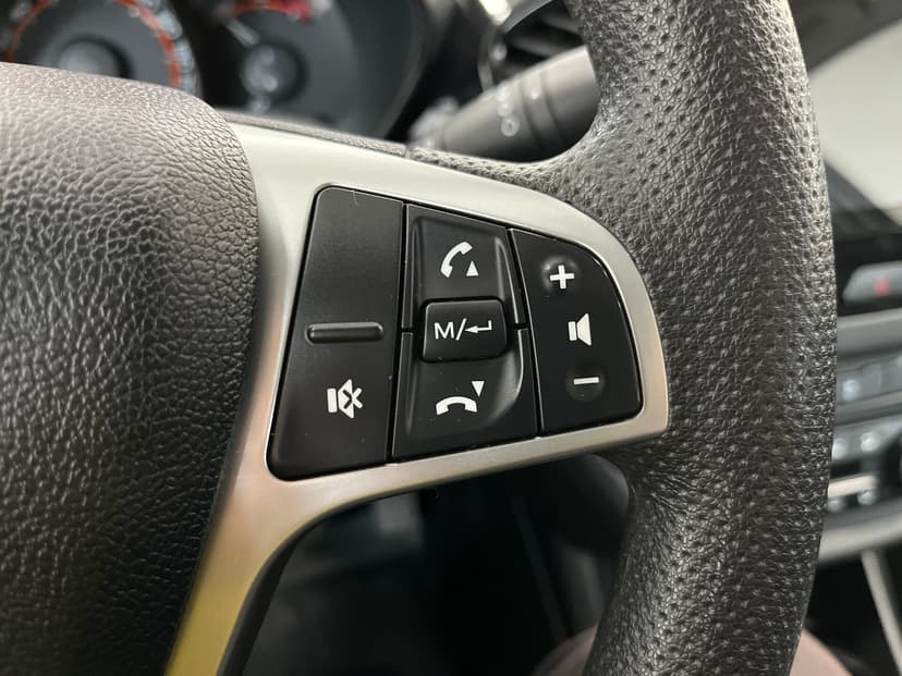 ваз (lada)-vesta-2019-1361-11