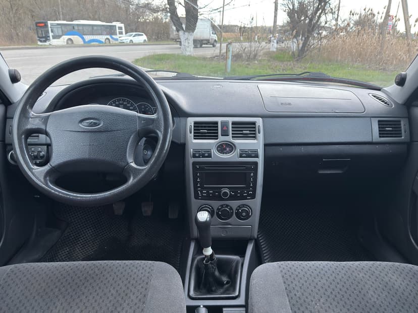 ВАЗ (LADA) Priora с пробегом, 2011 год, Волгоград, 1.6 бензин, Механика - вид 9