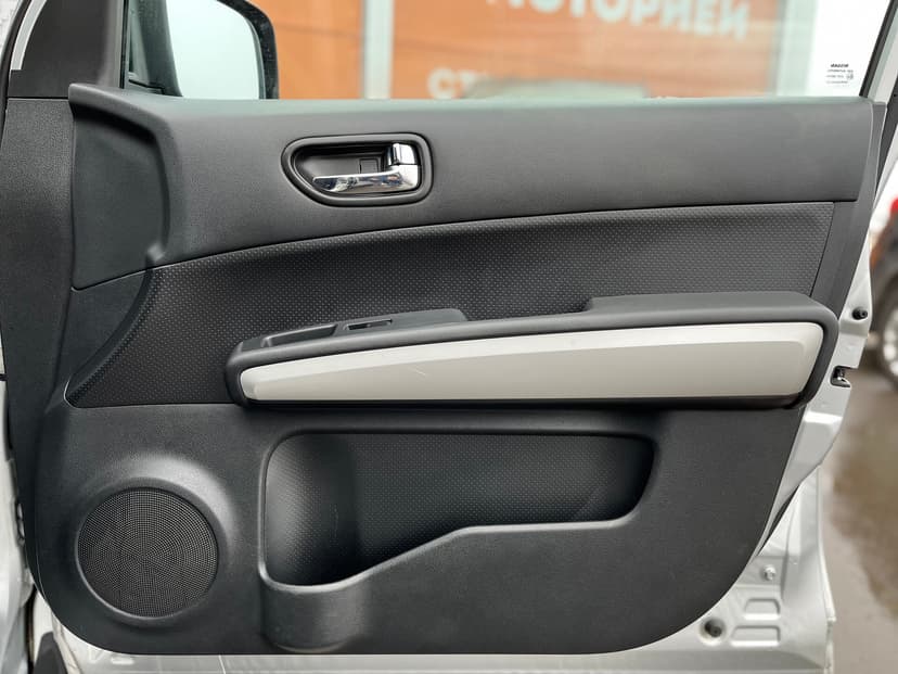 nissan-x-trail-2012-958-21