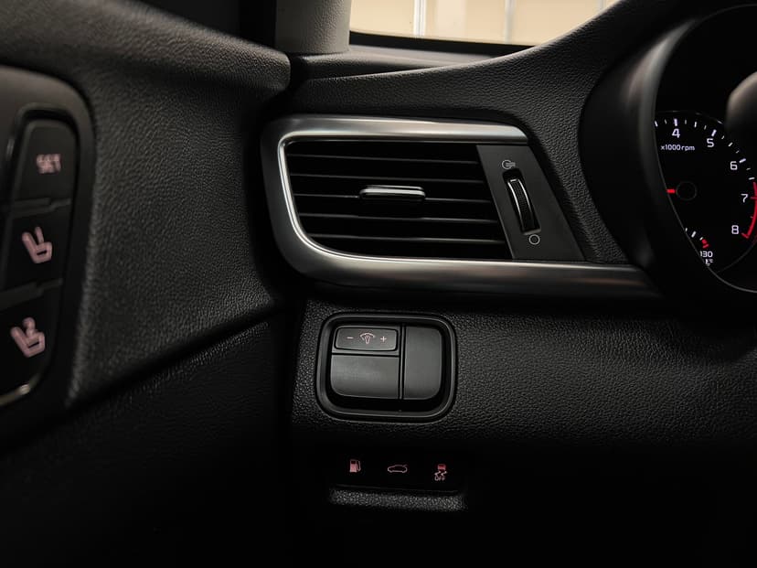 kia-optima-2018-703-28