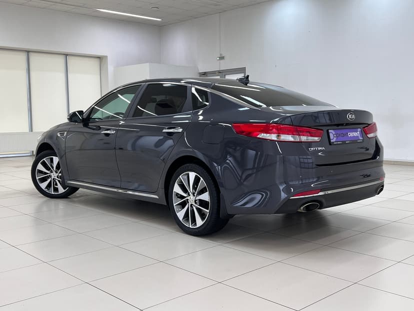 kia-optima-2018-703-1