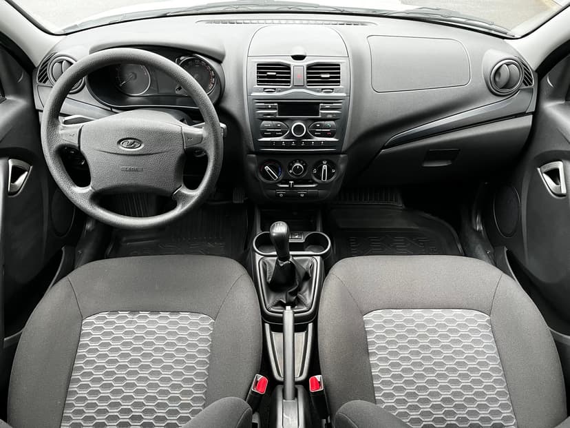 ваз (lada)-granta-2023-827-10