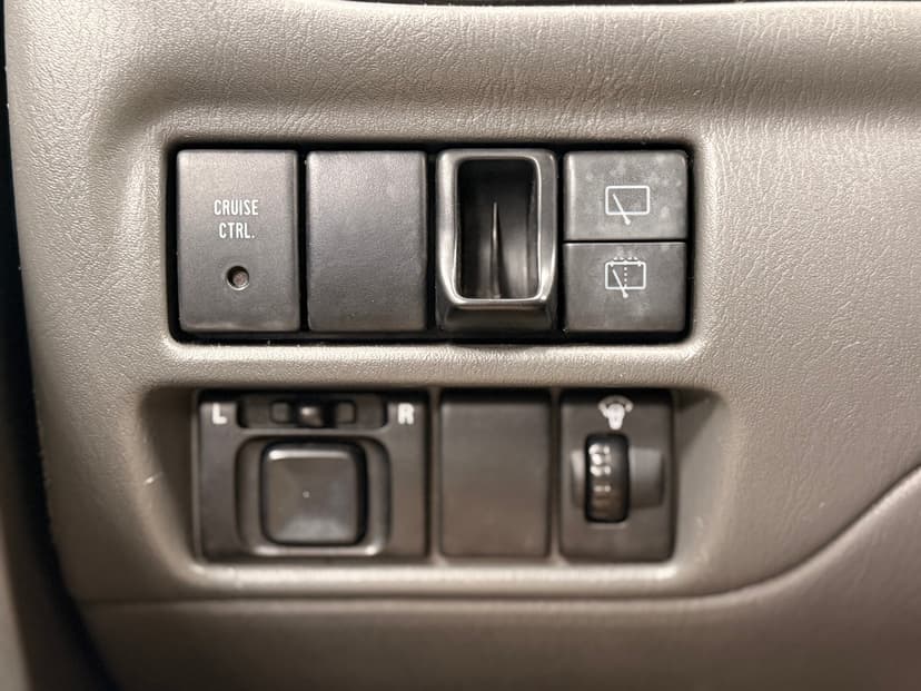 suzuki-grand vitara-2000-850-17