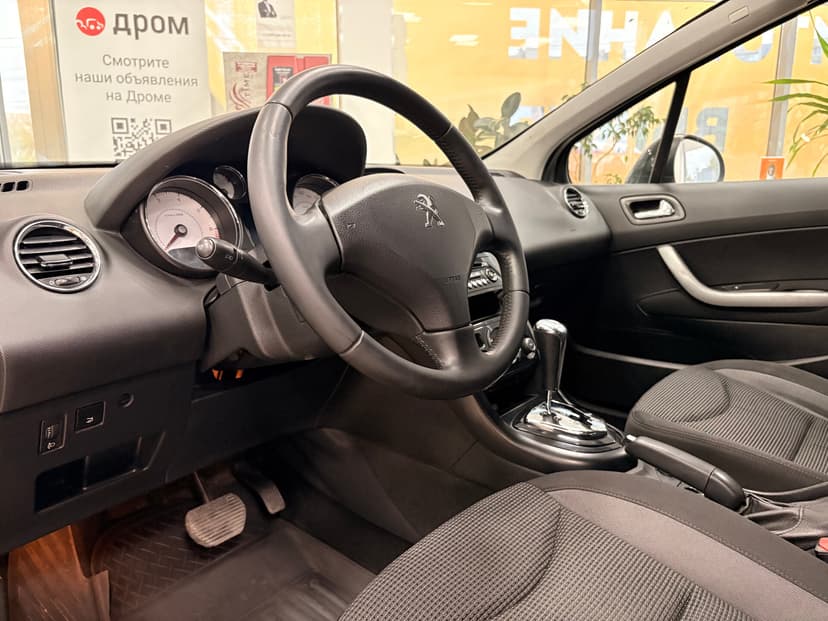 peugeot-408-2012-432-18