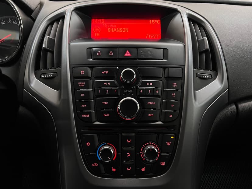 opel-astra-2013-811-13