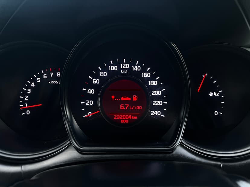 kia-ceed-2012-434-24