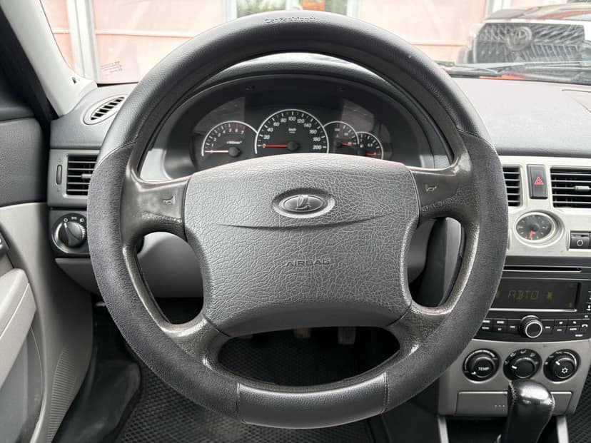 ваз (lada)-priora-2011-140-13