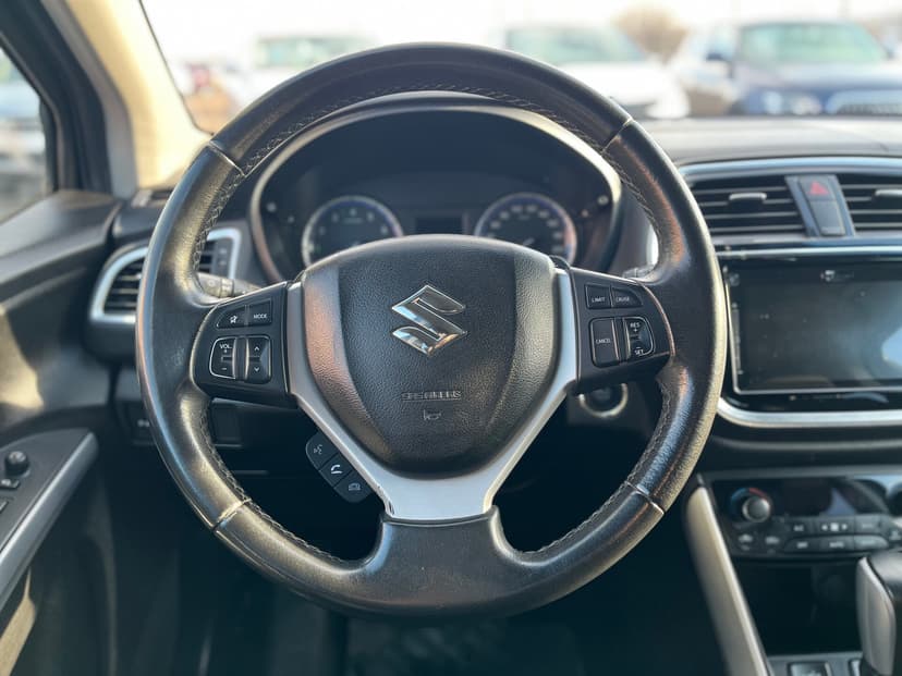 suzuki-sx4-2016-944-11