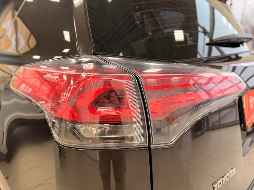 toyota-rav4-2015-839-8