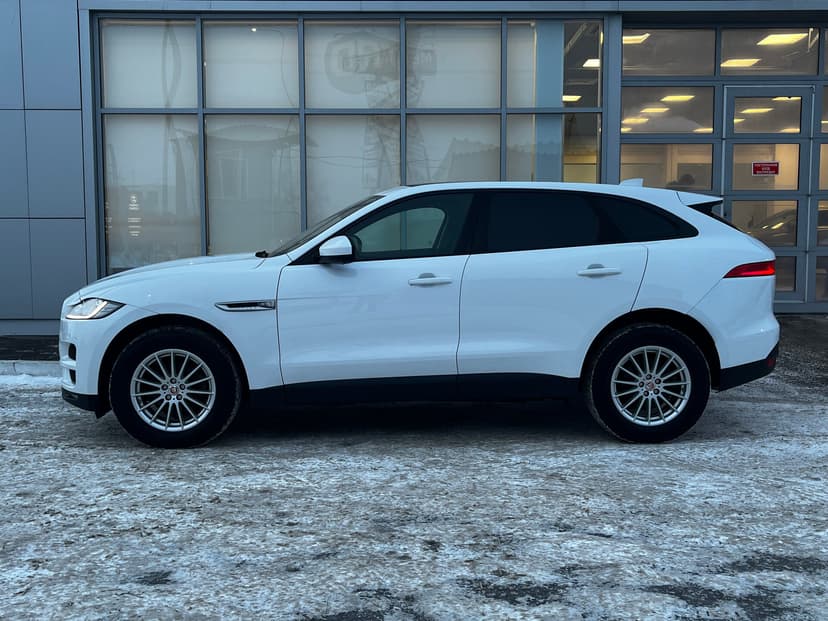jaguar-f-pace-2016-31-7