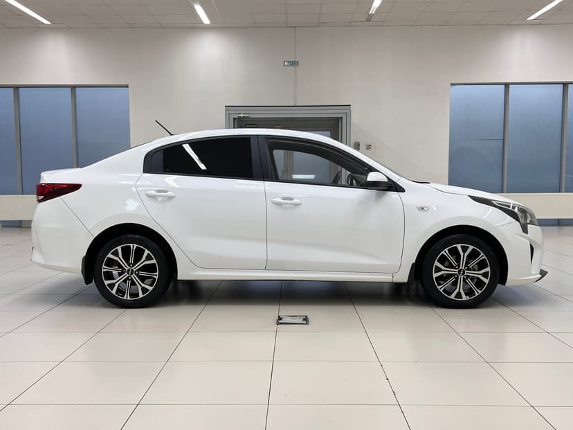 kia-rio-2022-299-3