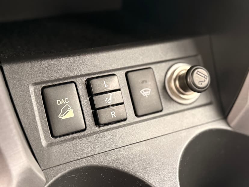 toyota-rav4-2006-867-18