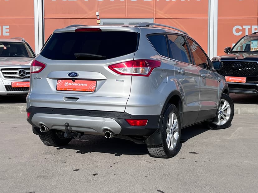 ford-kuga-2014-1266-4
