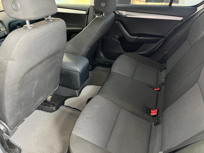 skoda-octavia-2015-375-17