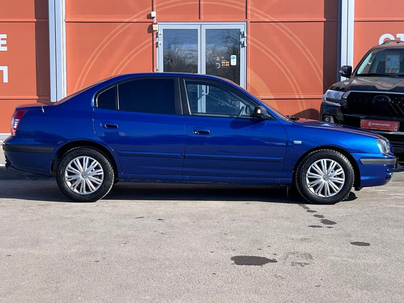 hyundai-elantra-2004-1218-3