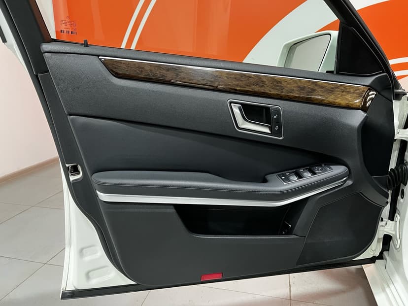 mercedes-benz-e-класс-2012-1-24