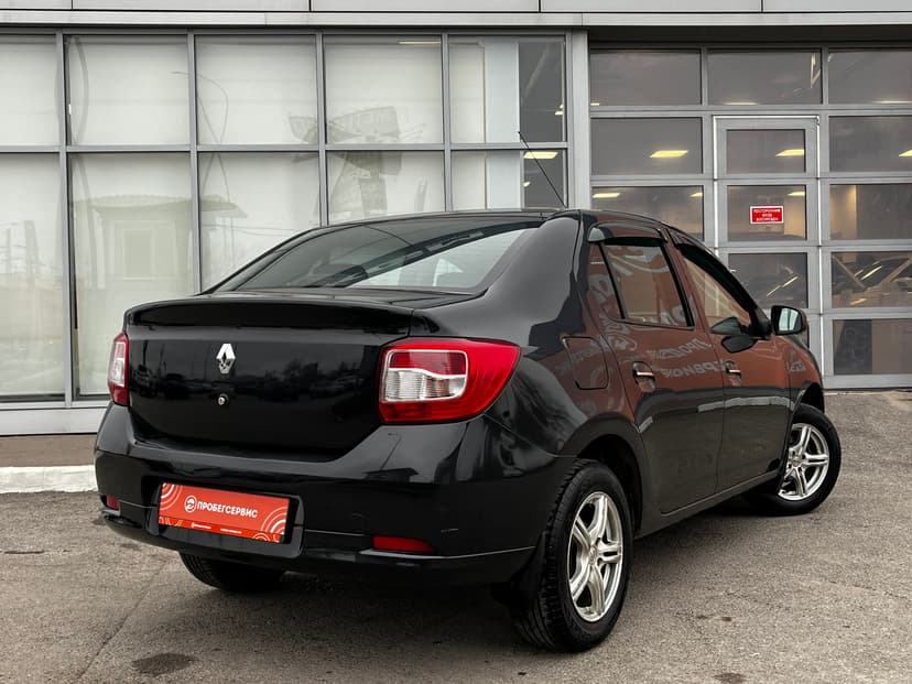 renault-logan-2015-769-4