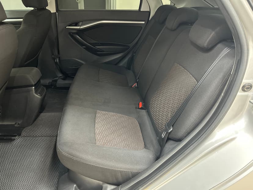 ваз (lada)-vesta-2019-640-25