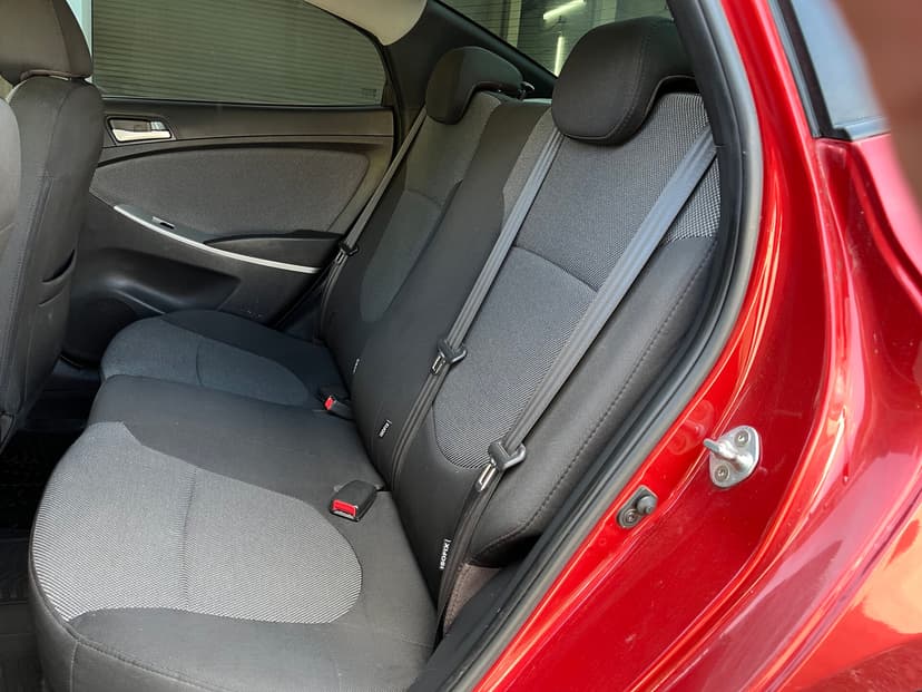 hyundai-solaris-2013-71-17