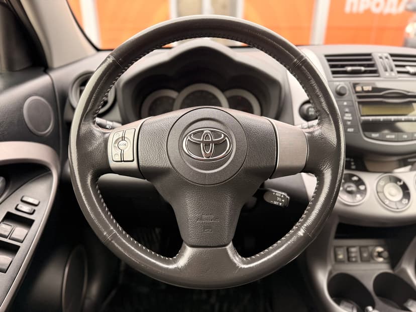 toyota-rav4-2006-867-11