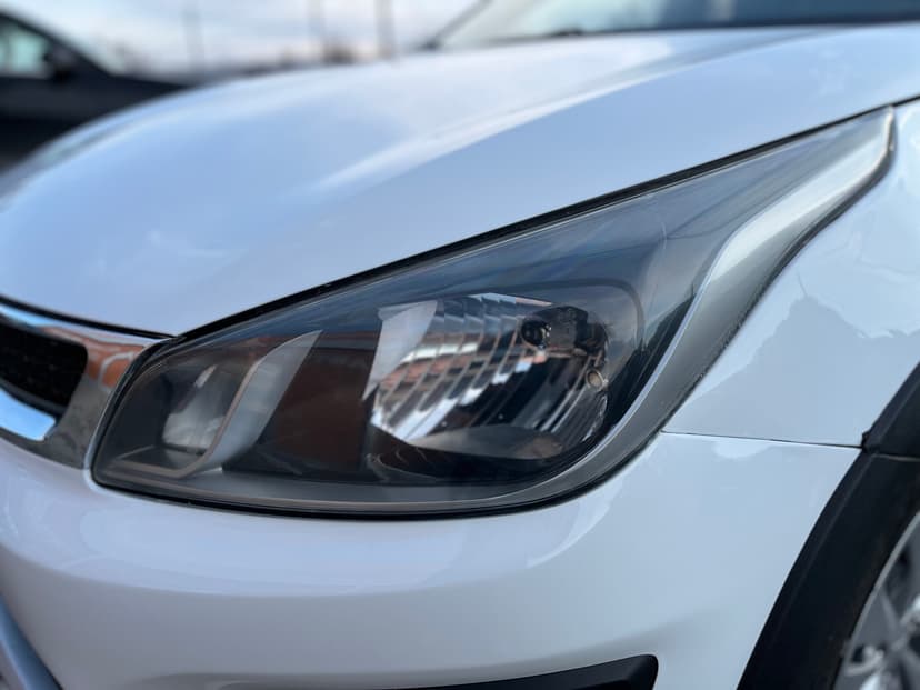 kia-rio x-line-2018-954-8