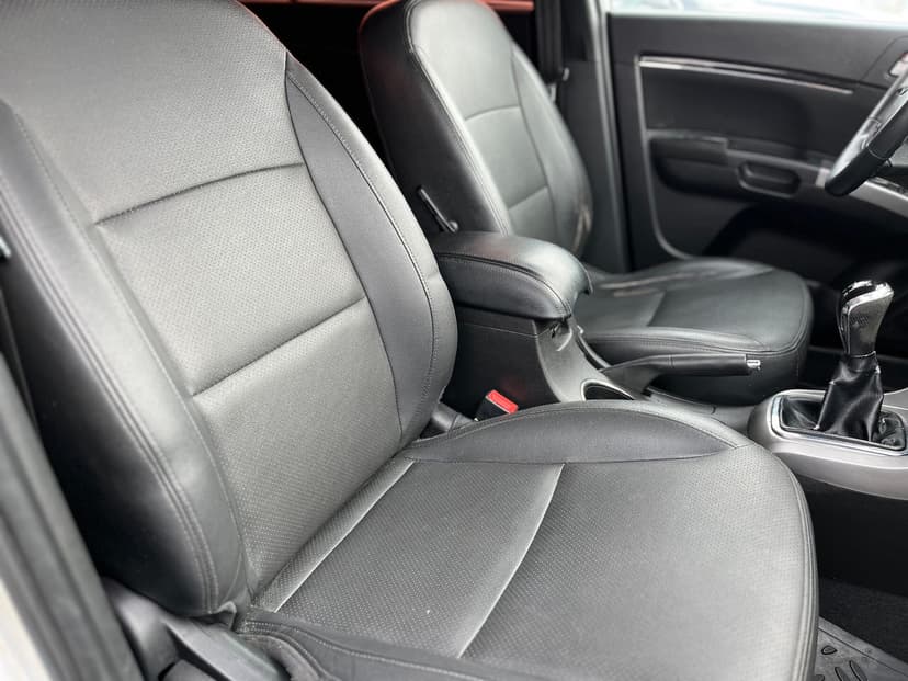 geely-emgrand ec7-2013-1023-18