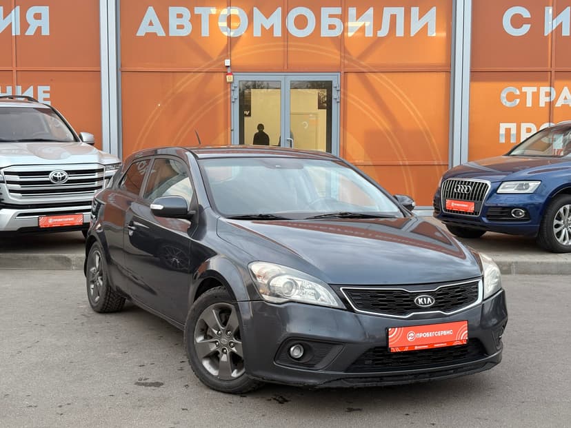 kia-ceed-2011-395-2