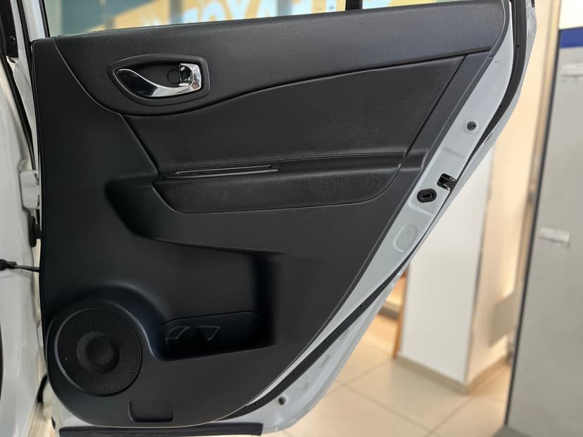 renault-koleos-2013-877-30