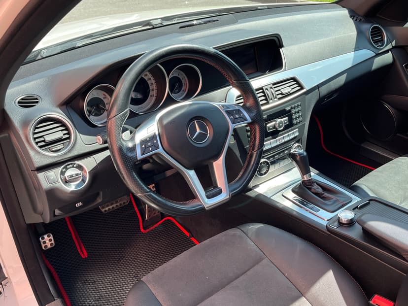 mercedes-benz-c-класс-2013-44-19