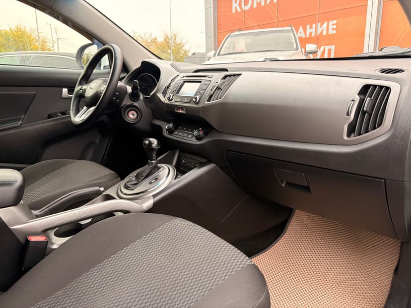 kia-sportage-2014-445-24