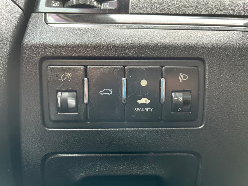 geely-emgrand ec7-2013-1023-15