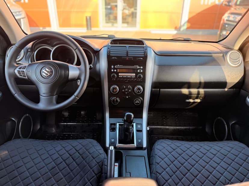 suzuki-grand vitara-2007-684-10