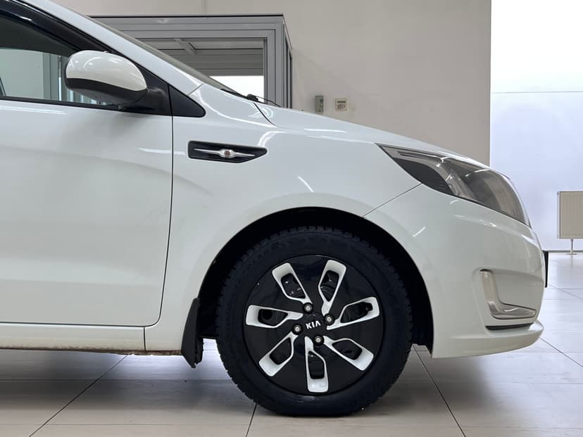 kia-rio-2014-744-10